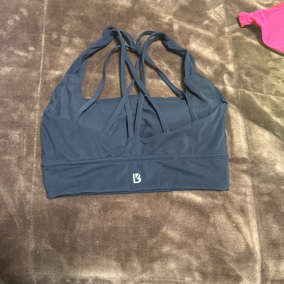 Woman’s sjze small BuffBunny Strappy Back Sports Bra - Black - Picture 8 of 13